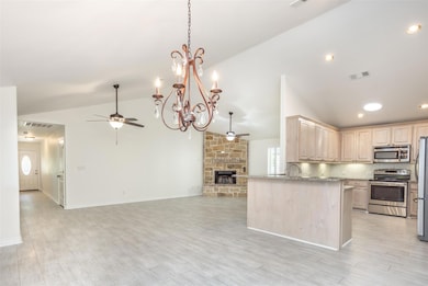 116 Kiowa Dr W, Lake Kiowa, TX 76240 - photo 4