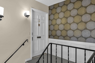 5-web-or-mls-652-olde-towne-ave-g