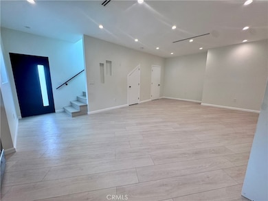 10787 Las Lunitas Ave, Los Angeles, CA 91042 - photo 4