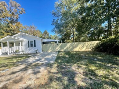 517 S Haugh Ave, Picayune, MS 39466 - photo 4