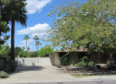 Side entry garage and RV gate - Copy
