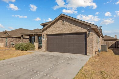 1013 E 95th St, Odessa, TX 79765 - photo 3