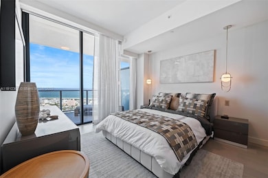 five-park-miami-beach-rentals-sales-4104