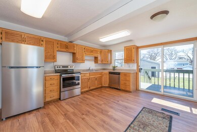 Kitchen Main angle