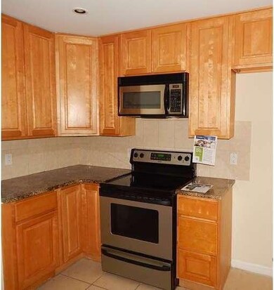 8618 Patton Rd, Glenside, PA 19038 - photo 5