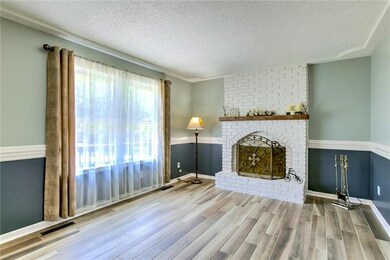 9948 Fairlane Rd, Lenexa, KS 66215 - photo 5