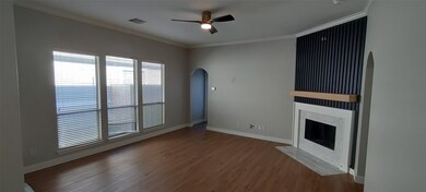 6002 Lynwood Banks Ln, Houston, TX 77092 - photo 4