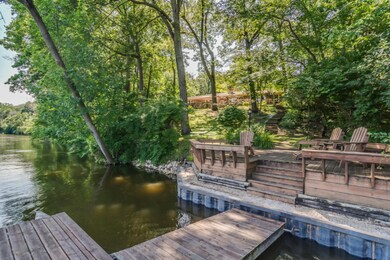 1505 Signal Point Dr Niles MI-large-004-