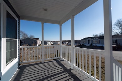 81 Linsay Dr, Raynham, MA 02767 - photo 6