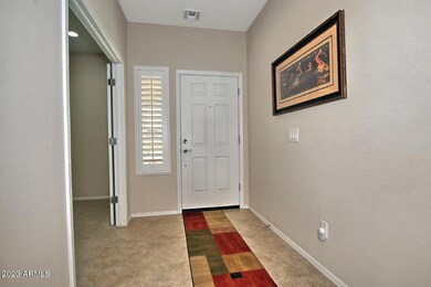 2419 N Hidden Canyon Dr-large-005-029-En