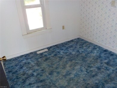 4381 E Lake Rd, Sheffield Lake, OH 44054 - photo 7