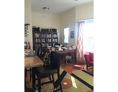 154 Magazine St unit 32, Cambridge, MA 02139 - photo 2