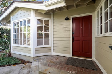 1 Malaga Place W, Manhattan Beach, CA 90266 - photo 3