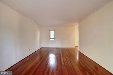 1556 Scandia Cir, Reston, VA 20190 - photo 4