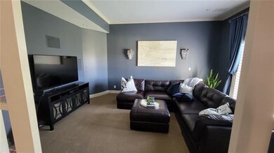 9622 Redbud Ln, Lenexa, KS 66220 - photo 7