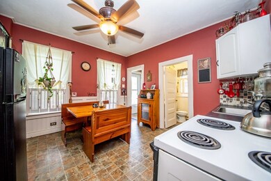 35 Ash St, Brockton, MA 02301 - photo 6