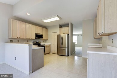 18 Bailey Ln, Owings Mills, MD 21117 - photo 7