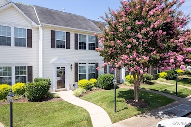 View of front of house with a front yard