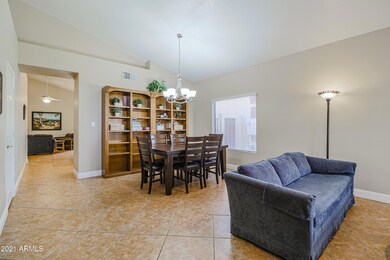 1831 E Oasis Dr, Tempe, AZ 85283 - photo 4