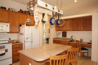 10499 E Bahia Dr, Scottsdale, AZ 85255 - photo 5