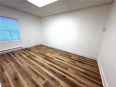 643 Allegheny St unit side, Follansbee, WV 26037 - photo 5