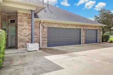 4041 Ravencrest Ct, Pearland, TX 77584 - photo 5
