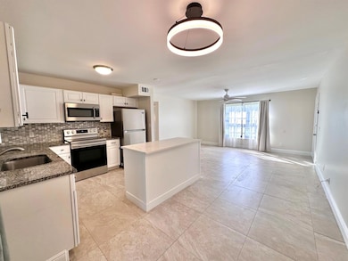 5894 Longbow Ln unit 10, West Palm Beach, FL 33415 - photo 4