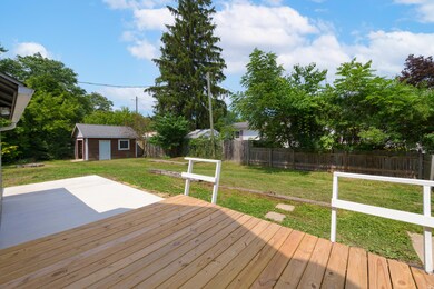 Deck & Patio