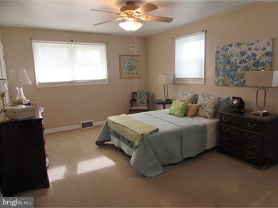 2651 Susquehanna Rd, Abington, PA 19001 - photo 6