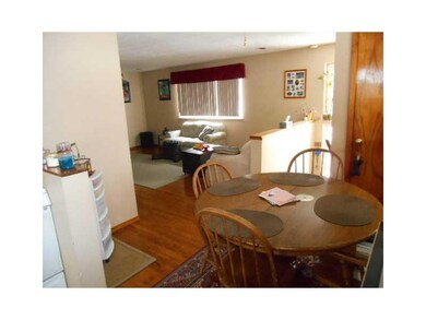 1073 Catherine Dr, Conway, PA 15027 - photo 7