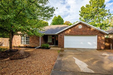 48 Queensborough Dr, Bella Vista, AR 72715 - photo 2