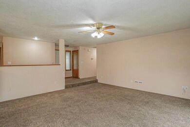 119 Shadowwood Ct, Central Point, OR 97502 - photo 5