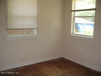 4642 Wheeler Ave, Jacksonville, FL 32210 - photo 7