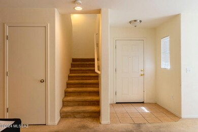 6011-S-Cedar-Elm-Lane-04
