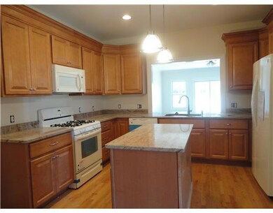 9 Bay Ridge Dr unit 9B, Middletown, RI 02840 - photo 6