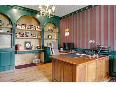 Studio/Study/Office