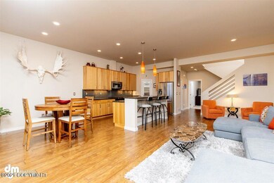 30-Living Room 20210104-DW-3455