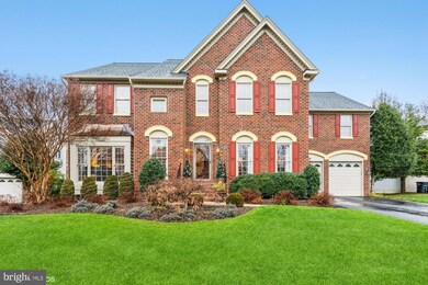 6211 Point Cir, Centreville, VA 20120 - photo 2