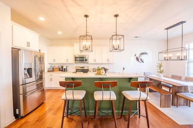 1041 Haddrell PL-25