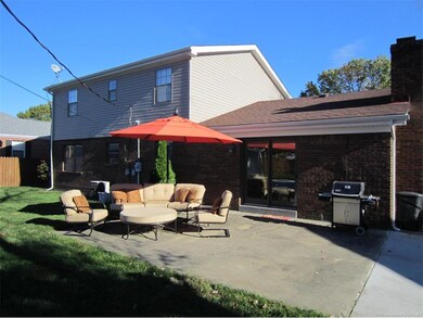 919 Pennwood Dr, New Albany, IN 47150 - photo 4