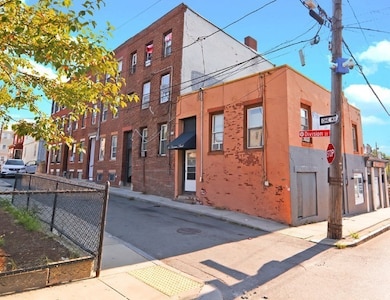 11 Williams St, Chelsea, MA 02150 - photo 4