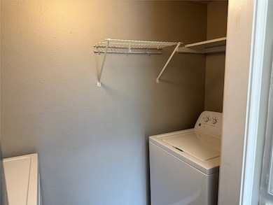 8579 Sands Point Dr unit 102, Houston, TX 77036 - photo 7