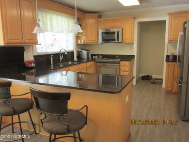 102 Ramona Ave, Jacksonville, NC 28540 - photo 6