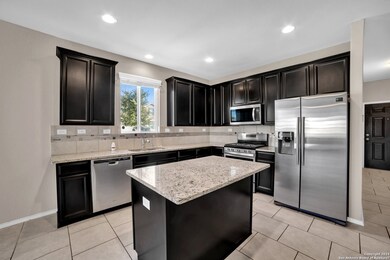 9941 Waddie Ln, San Antonio, TX 78254 - photo 7