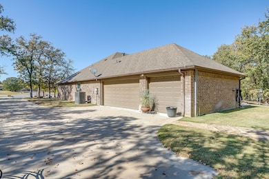 1320 Craft Farms Cir, Azle, TX 76020 - photo 7