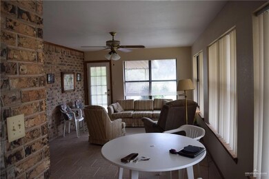 828 Citrus Dr, Alamo, TX 78516 - photo 7