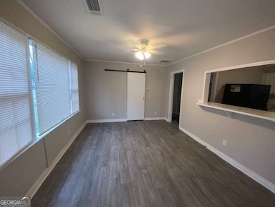 5128 Phillips Dr, Forest Park, GA 30297 - photo 3