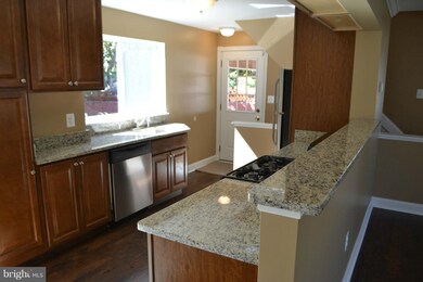 951 Homberg Ave, Essex, MD 21221 - photo 6