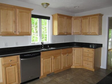 103 Red Tail Way, Lancaster, MA 01523 - photo 3