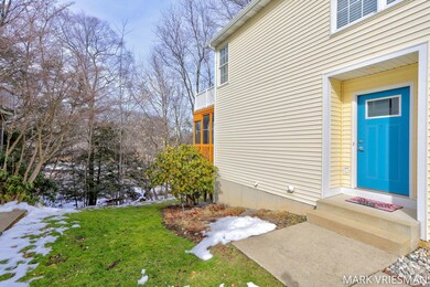 6-web-or-mls-913 Bluff Creek Dr, Grand H